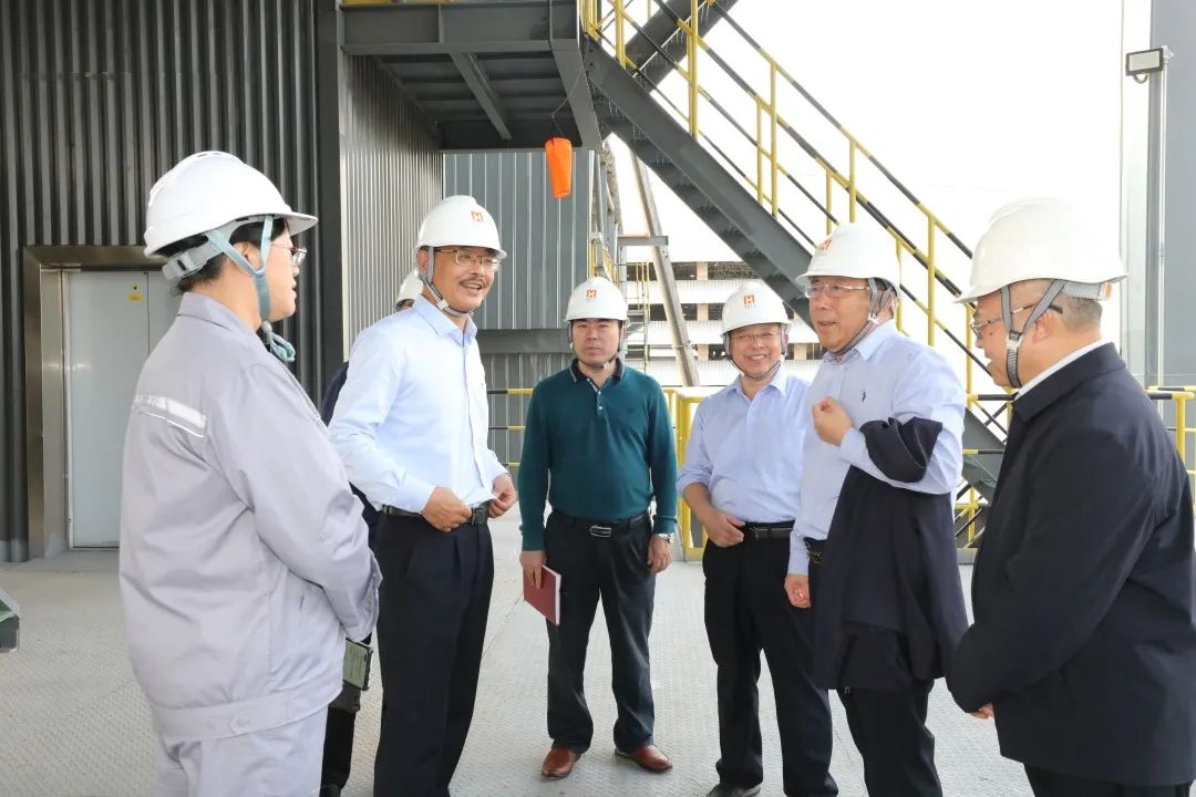 海南省政協(xié)副主席李國梁一行到海南礦業(yè)調(diào)研